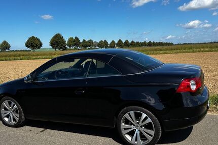 VW Eos 150.000 km 6.499 &euro; Korschenbroich 41352