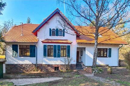 Haus Schleiden - 13 Zimmer, 281 m&sup2;, 450.000&euro; | Angebot:26978869