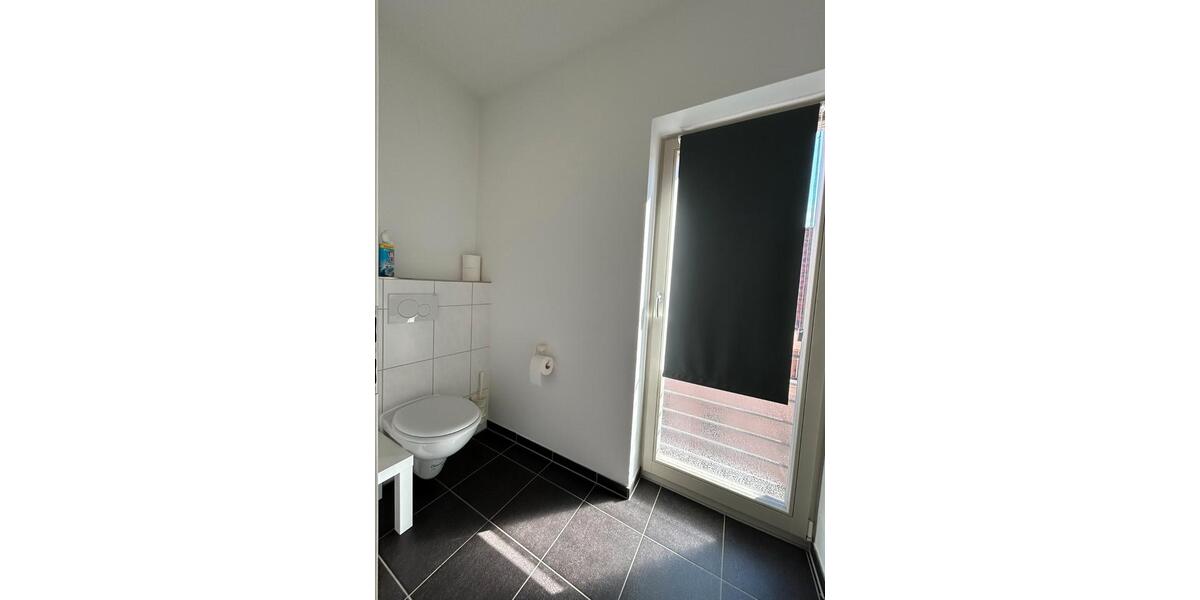 Dachgeschoßwohnung Malchin - 1 Zimmer, 23 m&sup2;, 60&euro; | Angebot:26383313