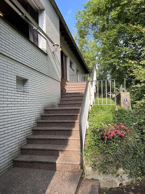 Haus zum Kaufen in Hagen 269.000 € 176 m²