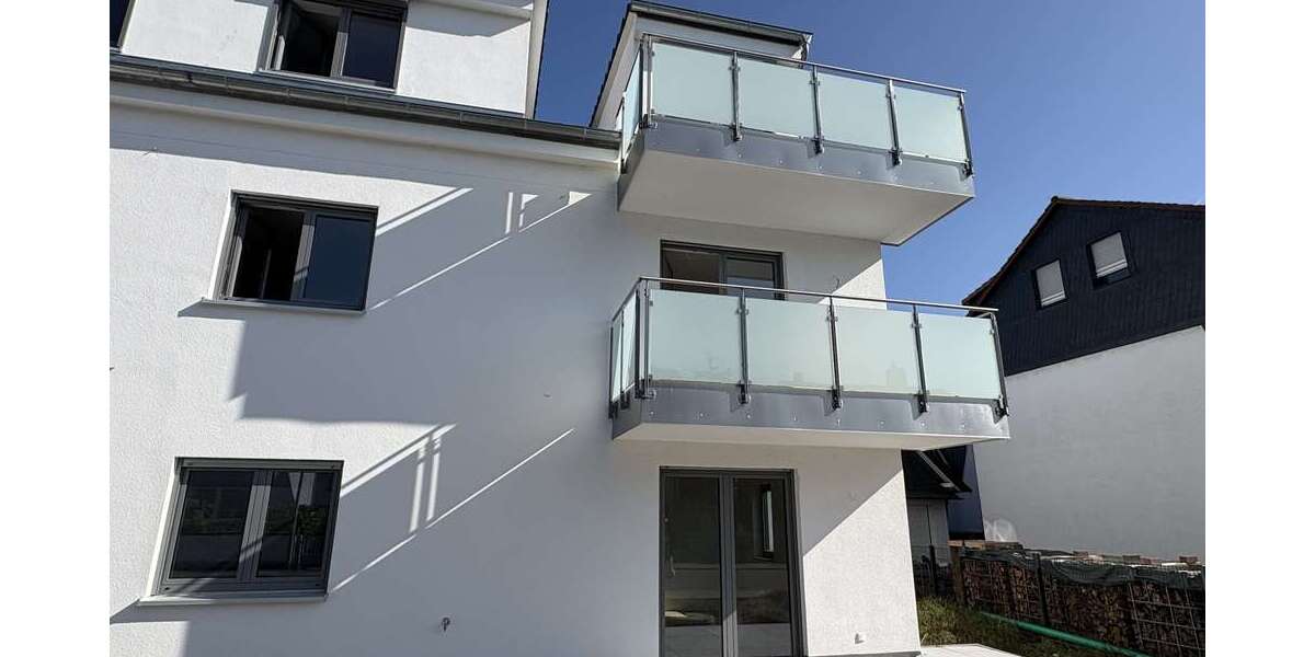 Etagenwohnung Gernsheim - 4 Zimmer, 131 m&sup2;, 1.550&euro; | Angebot:25735916