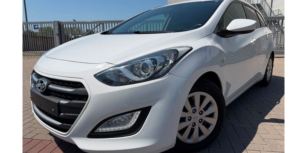 Hyundai i30 165.500 km 3.799 &euro; Hannover 30179