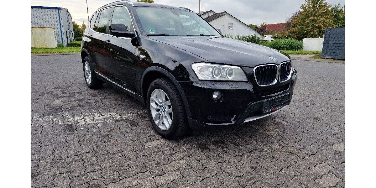 BMW X3 253.700 km 9.000 &euro; Remagen 53424