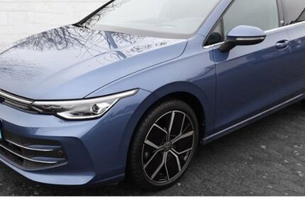 VW Golf 21.581 km 30.990 &euro; Wohratal OT Wohra 35288