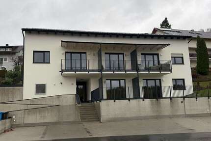 Wohnung zum Mieten in Tiefenbach 762 € 72 m² 3 zimmer