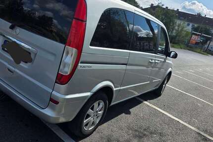 Mercedes Viano