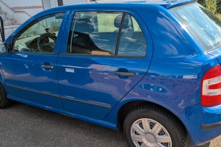 Skoda Fabia 157.000 km 1.500 &euro; Illingen 66557