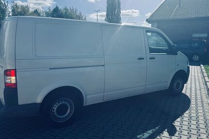 VW T5 Transporter 206.000 km 5.890 &euro; Leipzig 04178