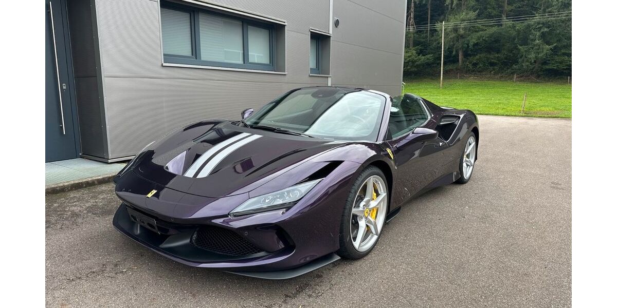 Ferrari F8 5.300 km 372.351 &euro; Mühlenbach 77796