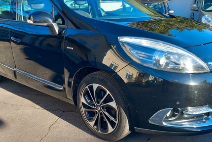 Renault Scenic 189.000 km 4.950 &euro; München 81825