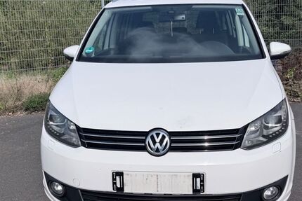 VW Touran 248.000 km 4.799 &euro; Koblenz 56076