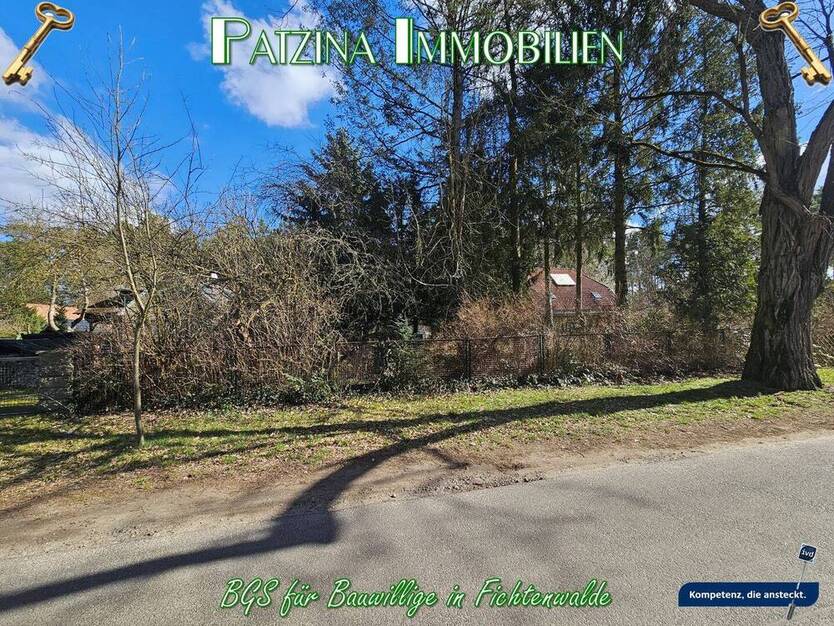 Baugrundstück für Bauwillige, mit nach Vermessung ca. 596 m² in reizvoller Lage in Fichtenwalde zimmer