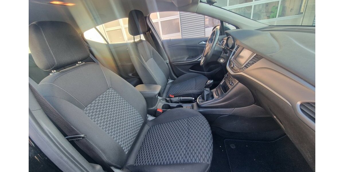 Opel Astra 1.5 D Edition Klimaautomatik NAVI LED 52.000 km 13.998 &euro; Landau 76829