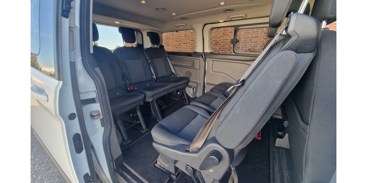 Ford Tourneo Custom 320 L1 H1 Tourneo Trend Klima 60.000 km 31.499 € Landau 76829