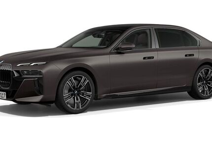 BMW 740 2.025 km 129.885 € Plauen 08525
