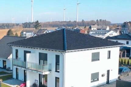 Haus Kirchberg (Hunsrück) - 4 Zimmer, 130 m&sup2;, 380.000&euro; | Angebot:24618381