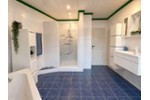 Großzügiges Zweifamilienhaus mit Einliegerwohnung und neuer Heizung - Mehrfamilienhaus, Wohnhaus Hüllhorst | Angebot:27254380