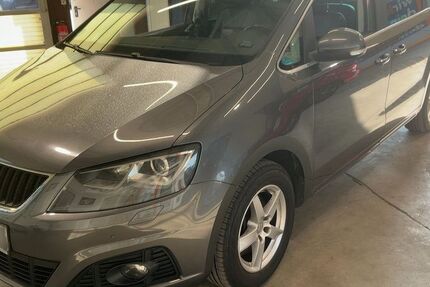 Seat Alhambra 195.820 km 7.499 &euro; Frankfurt am Main 65933