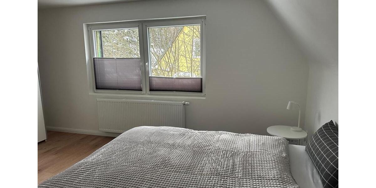 Einfamilienhaus Ahrensburg - 4 Zimmer, 110 m&sup2;, 2.500&euro; | Angebot:26072377