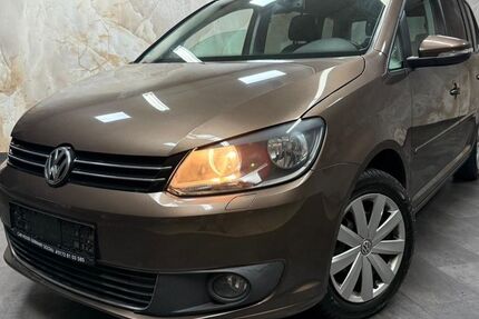VW Touran 327.000 km 5.490 &euro; Soltau 29614