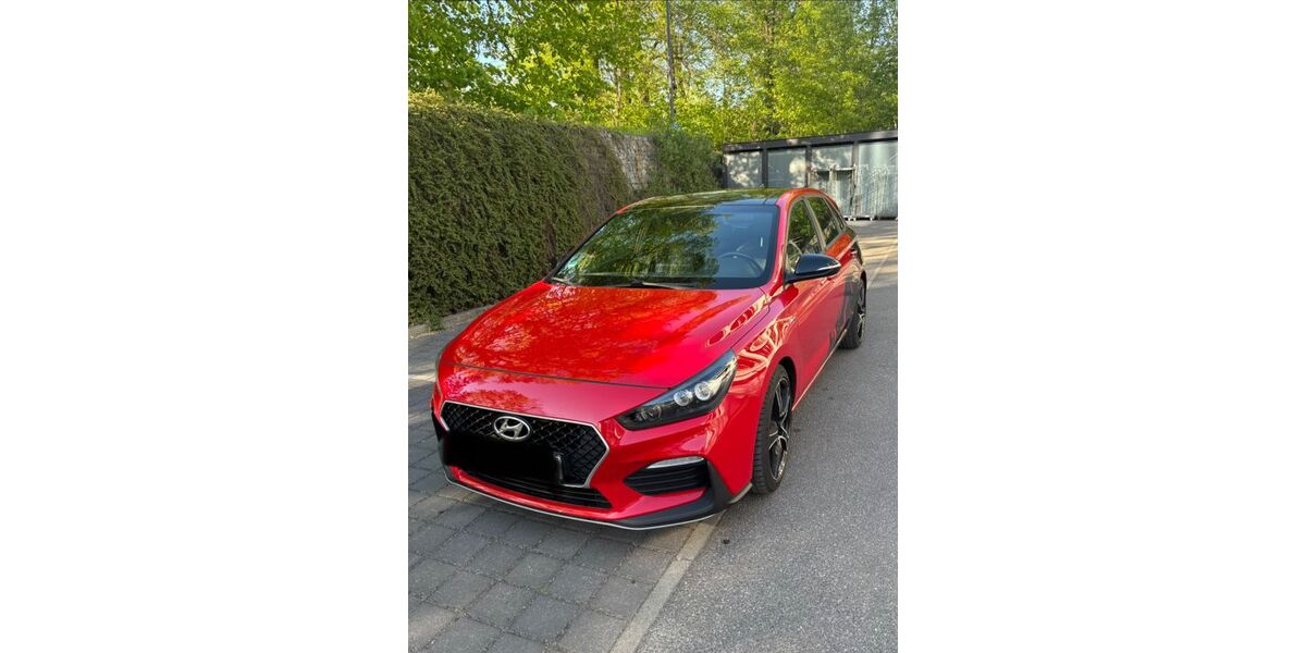 Hyundai i30 79.000 km 15.900 &euro; Berlin 12347
