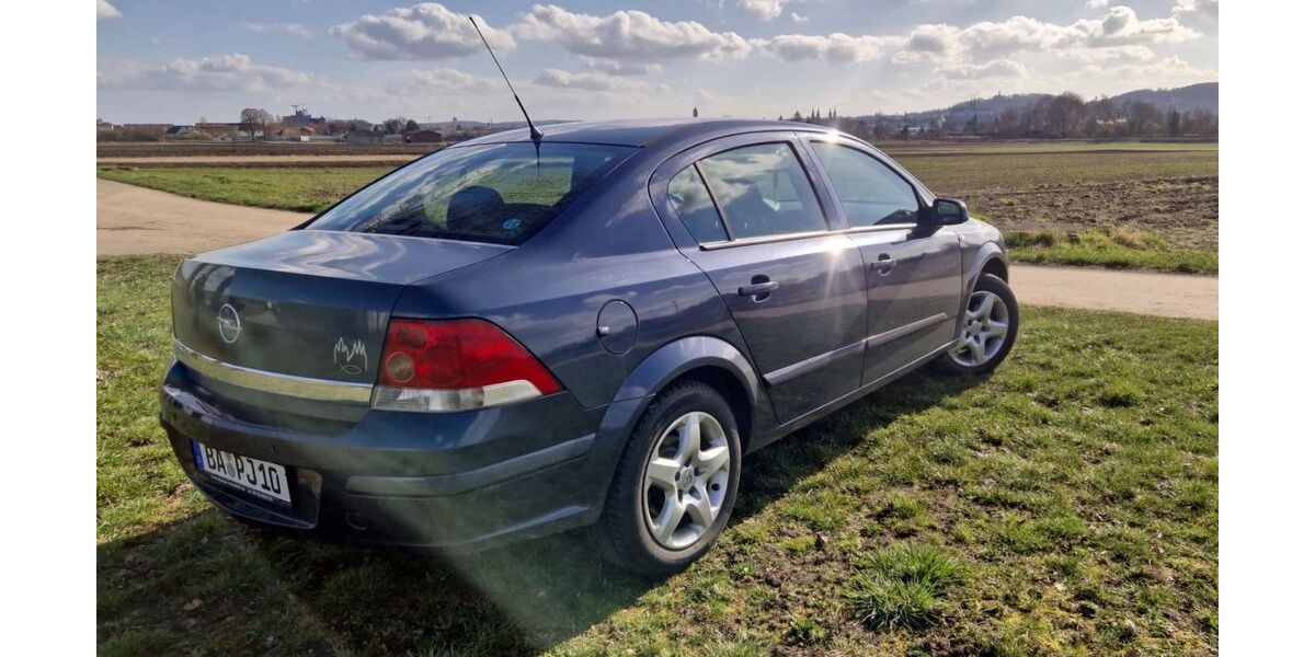 Opel Astra 149.000 km 2.900 &euro; Breitengüßbach 96149