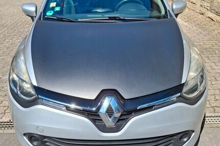 Renault Clio 142.000 km 2.700 &euro; Werneck 97440