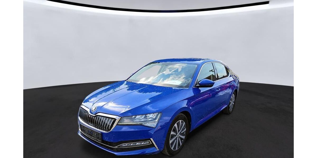 Skoda Superb 127.124 km 19.990 &euro; Braunschweig 38122