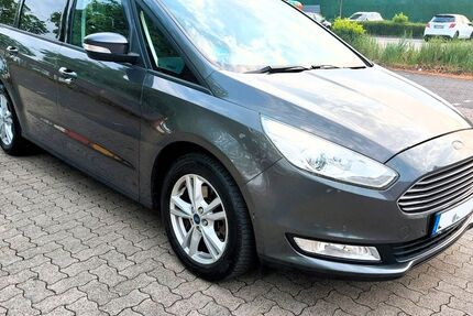 Ford Galaxy 119.794 km 14.300 &euro; Leverkusen 51371