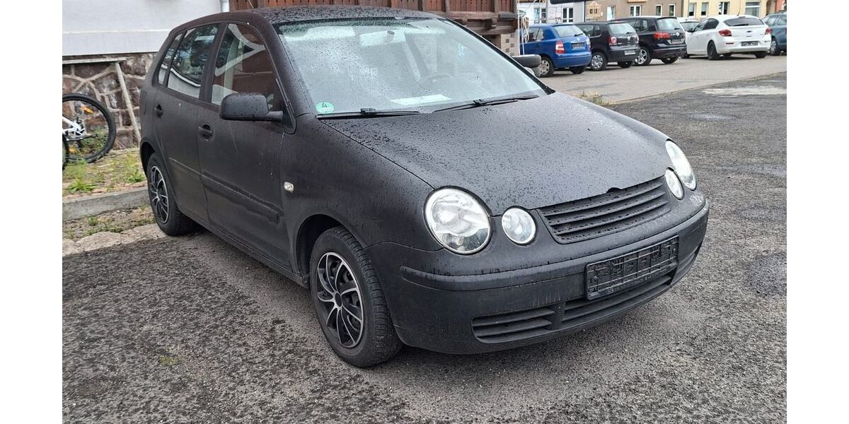VW Polo 215.401 km 600 &euro; Borna 04552