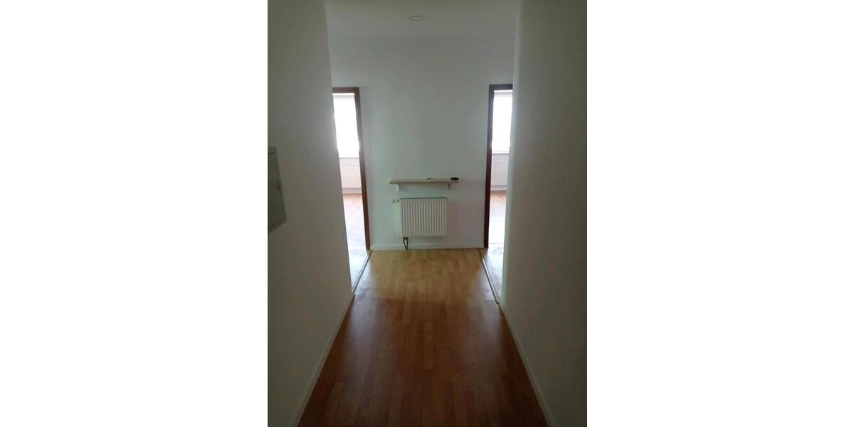 Erdgeschoßwohnung Teublitz - 3 Zimmer, 90 m&sup2;, 750&euro; | Angebot:26024587