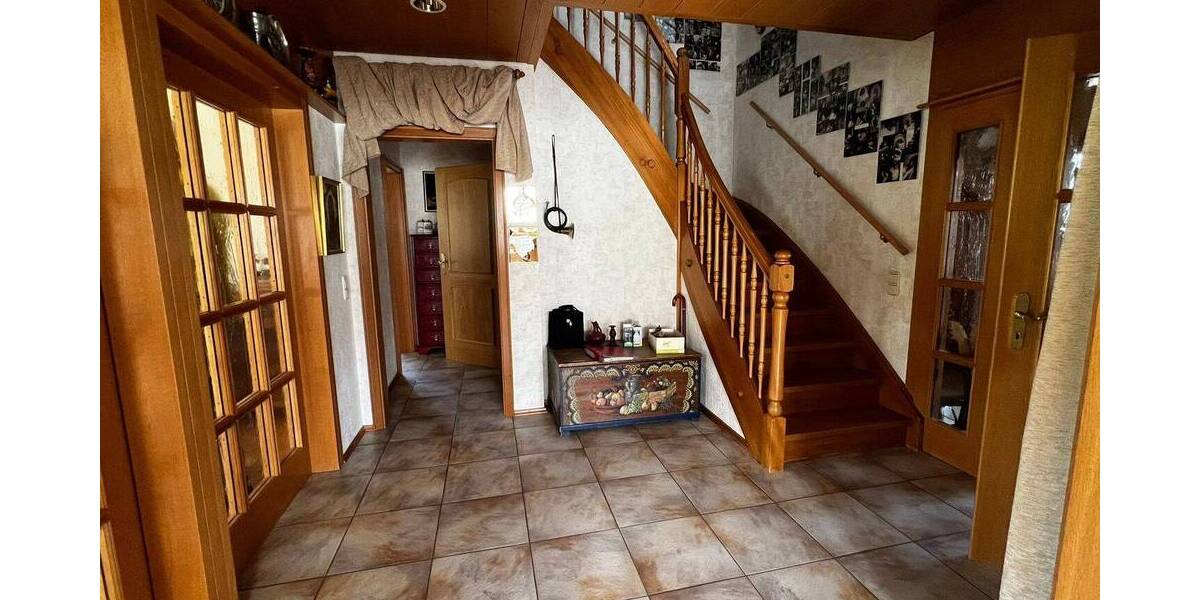 Einfamilienhaus Straubenhardt Conweiler - 8 Zimmer, 187 m&sup2;, 669.000&euro; | Angebot:26379848