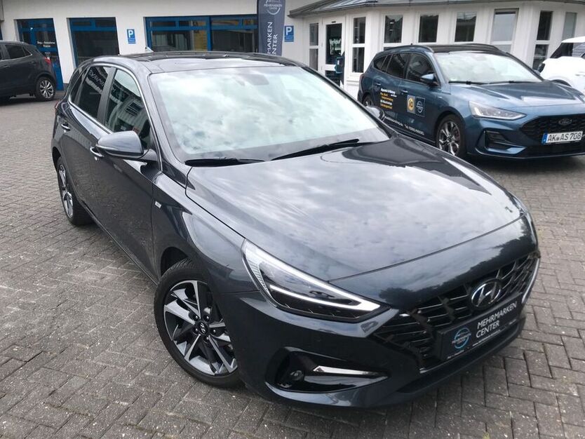 i30