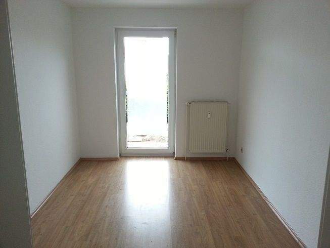 Etagenwohnung Kramerhof Parow - 2 Zimmer, 52 m&sup2;, 460&euro; | Angebot:25682073