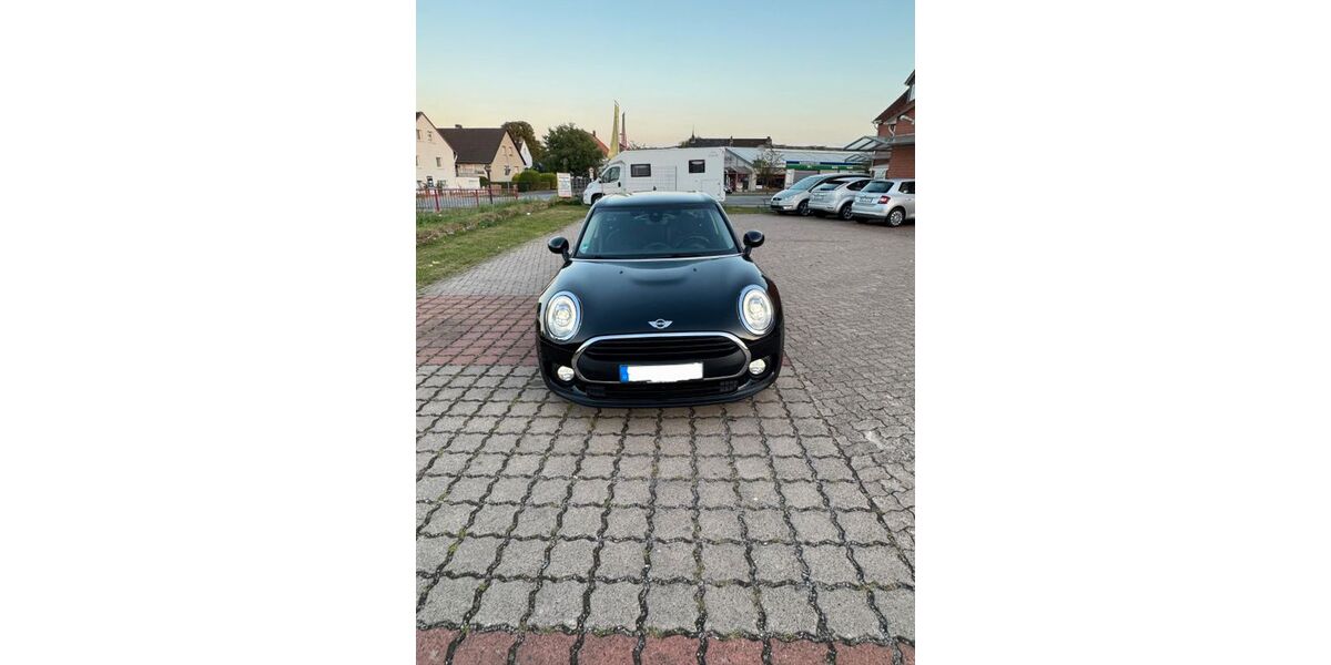 Mini One Clubman 64.000 km 11.997 &euro; Hameln 31789