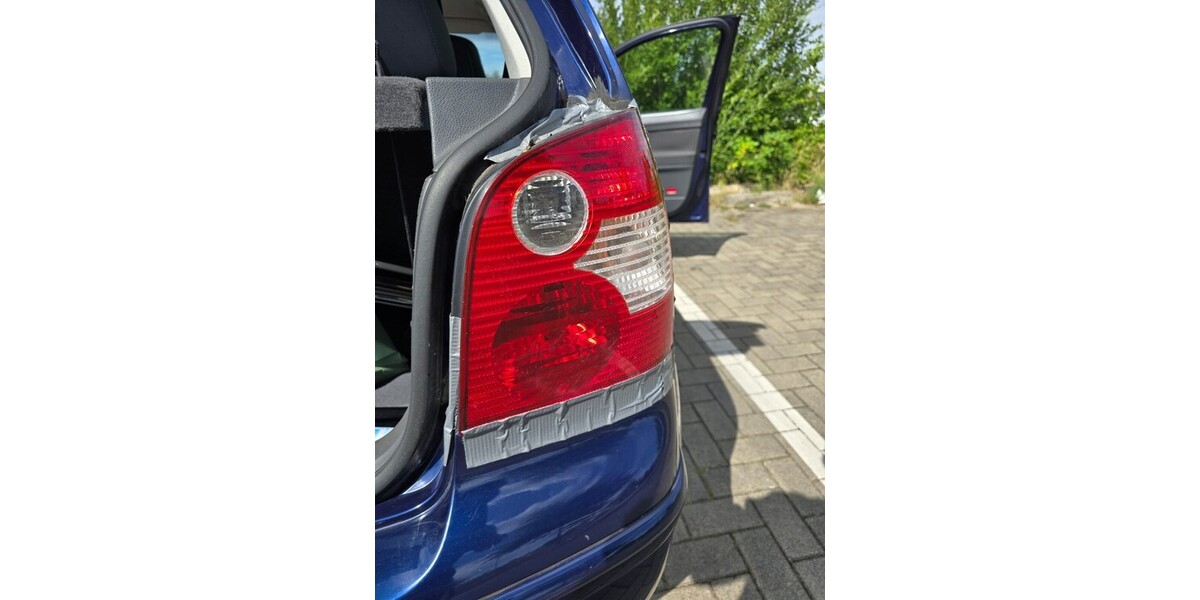 VW Polo 229.740 km 2.700 € Essen 45121