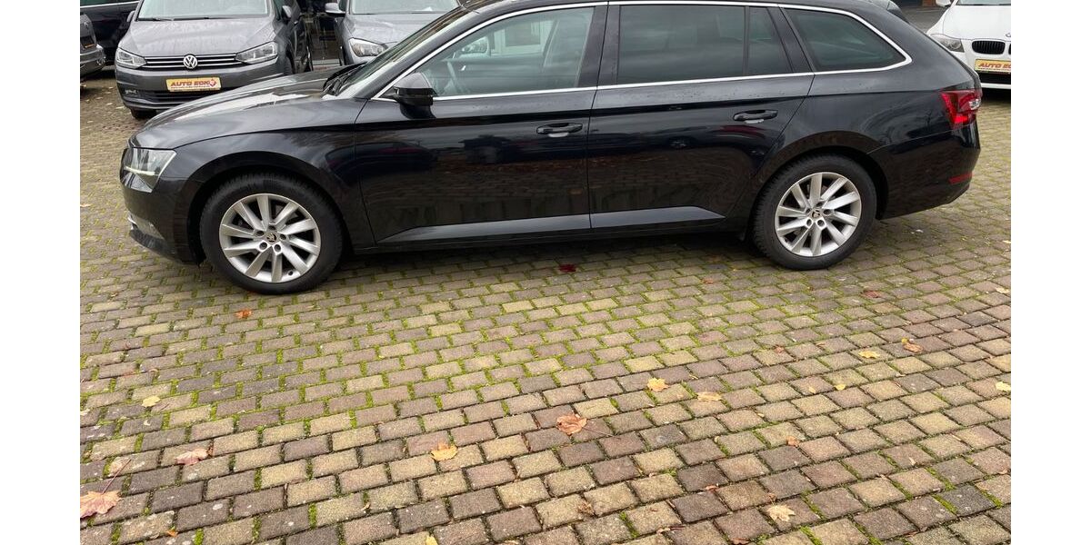 Skoda Superb 226.000 km 11.900 &euro; Cölbe 35091