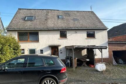 Haus Steimel - 13 Zimmer, 265 m&sup2;, 1.350&euro; | Angebot:26656497