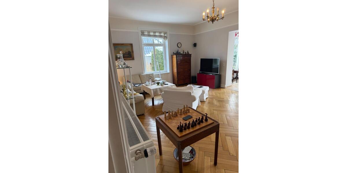 Einfamilienhaus Reinbek - 4.5 Zimmer, 161 m&sup2;, 2.700&euro; | Angebot:24866931