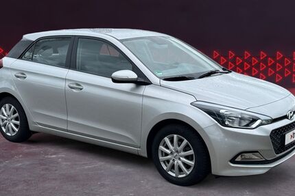 Hyundai i20 57.463 km 8.490 &euro; Kippenheim 77971