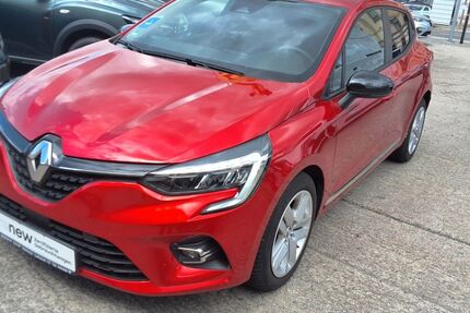 Renault Clio 26.339 km 13.950 &euro; Chemnitz 09126