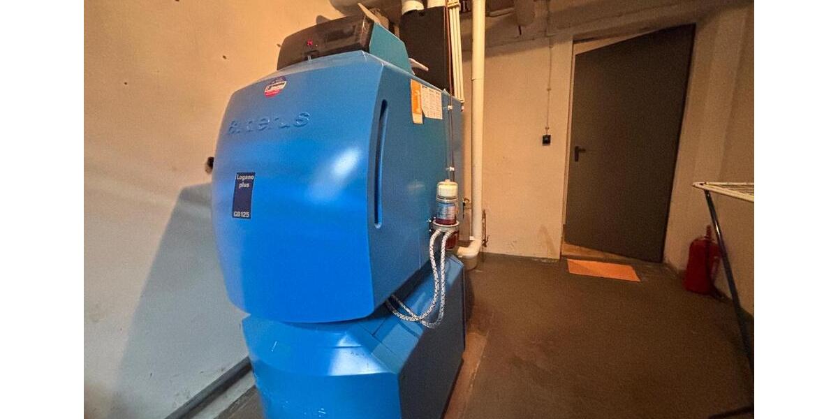 Einfamilienhaus Kastellaun - 10 Zimmer, 340 m&sup2;, 498.000&euro; | Angebot:25280873