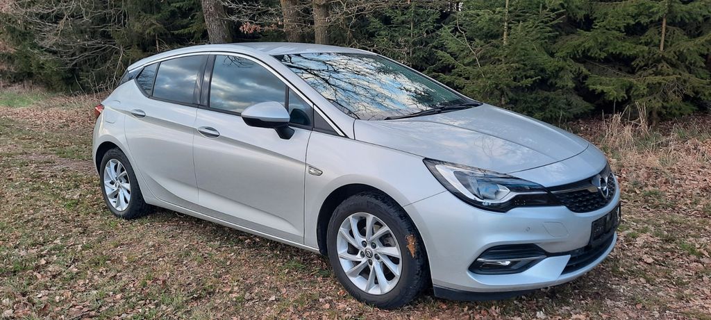 Opel Astra 58.624 km 11.800 &euro; Velden 84149