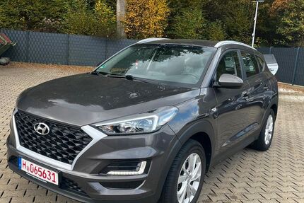 Hyundai TUCSON 65.000 km 16.990 &euro; Neustadt am Rübenberge bei Hannover 31535