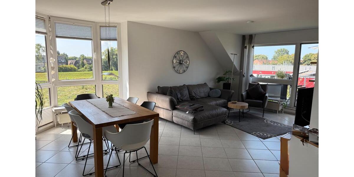 Dachgeschoßwohnung Oberhausen Biefang - 3.5 Zimmer, 80 m&sup2;, 269.000&euro; | Angebot:25160223