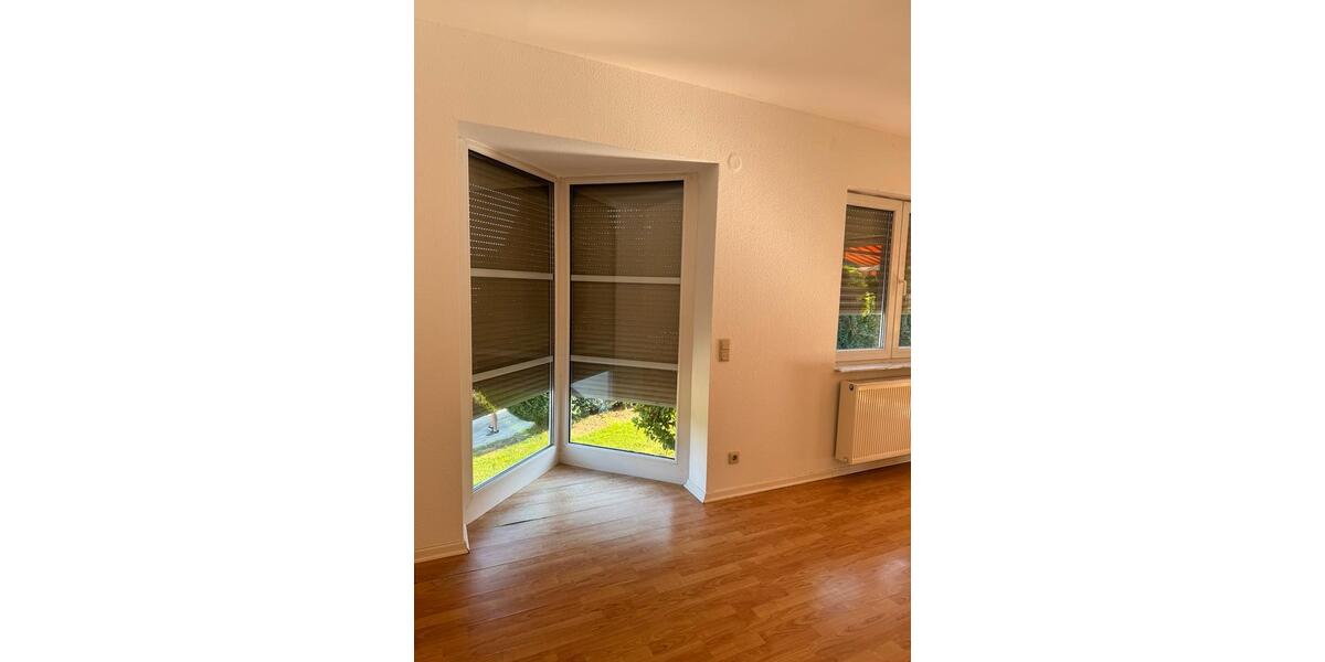 Bungalow Nümbrecht - 4 Zimmer, 114 m&sup2;, 270.000&euro; | Angebot:27093823