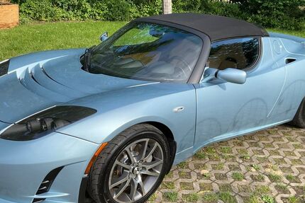 Tesla Roadster 24.970 km 129.000 &euro; Bissendorf 49143