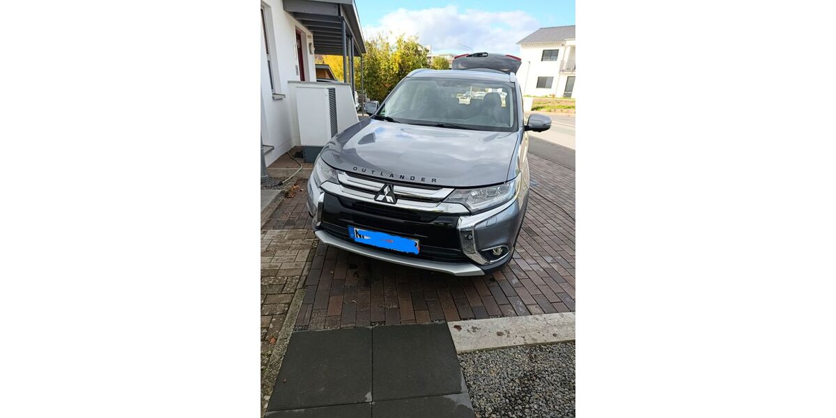 Mitsubishi Outlander 111.163 km 17.600 € Bad Neustadt 97616