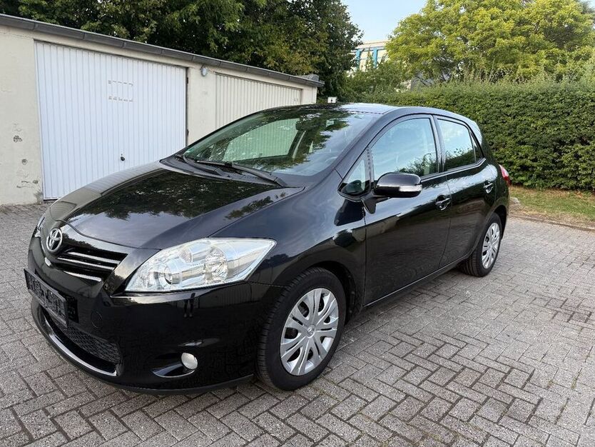 Auris
