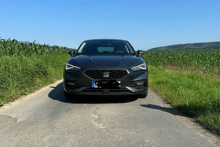 Seat Leon 60.000 km 21.000 &euro; Lemgo 32657